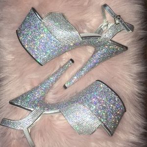 8 inch GLITTER pleasers!!